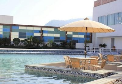 هتل وستا تنکابن