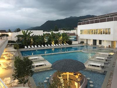 هتل وستا تنکابن