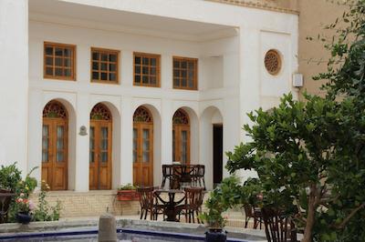 هتل کریاس اصفهان