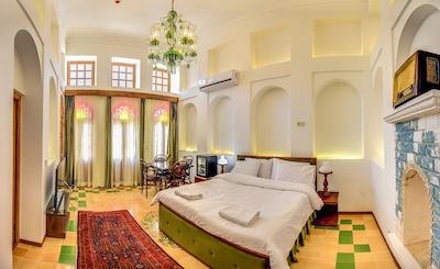 هتل کریاس اصفهان