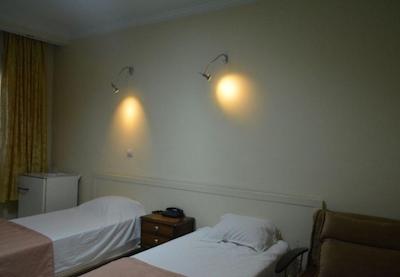 هتل خیام تهران