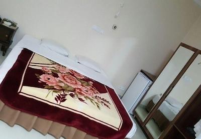 هتل خیام تهران