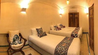 هتل کاشانه روشن اصفهان