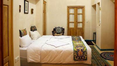 هتل کاشانه روشن اصفهان