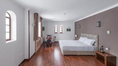 هتل بوتیک شمشک تهران