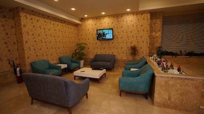 هتل شهرزاد لاهیجان