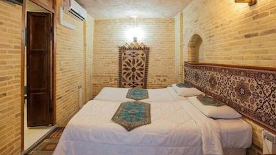 سنتی فروغ مهر شیراز