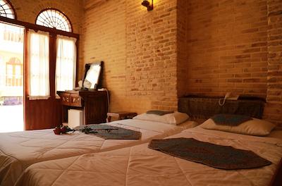 سنتی فروغ مهر شیراز