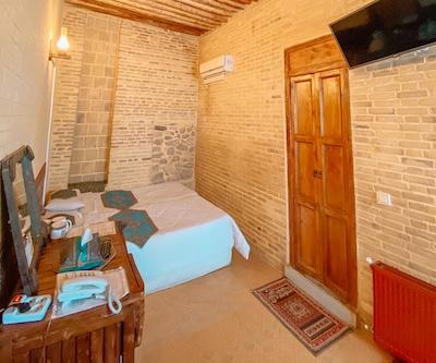 سنتی فروغ مهر شیراز