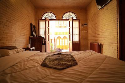 سنتی فروغ مهر شیراز