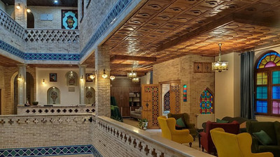 اقامتگاه سنتی درباری