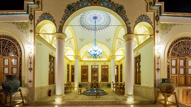 سنتی یاسمین راهب کاشان