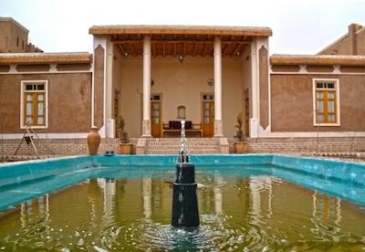 اقامتگاه بومگردی ارگ رادکان