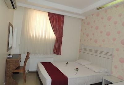 مهمانپذیر آلتون مشهد