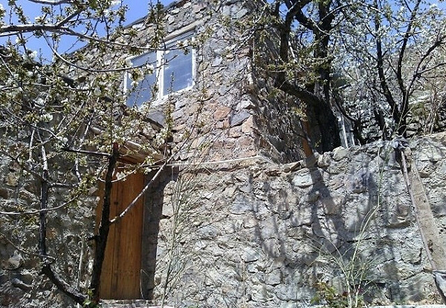 ارگ سنگی سنگان