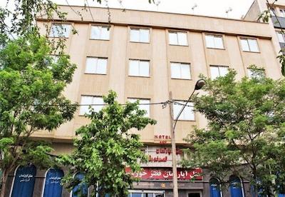 هتل آپارتمان قصر خورشید