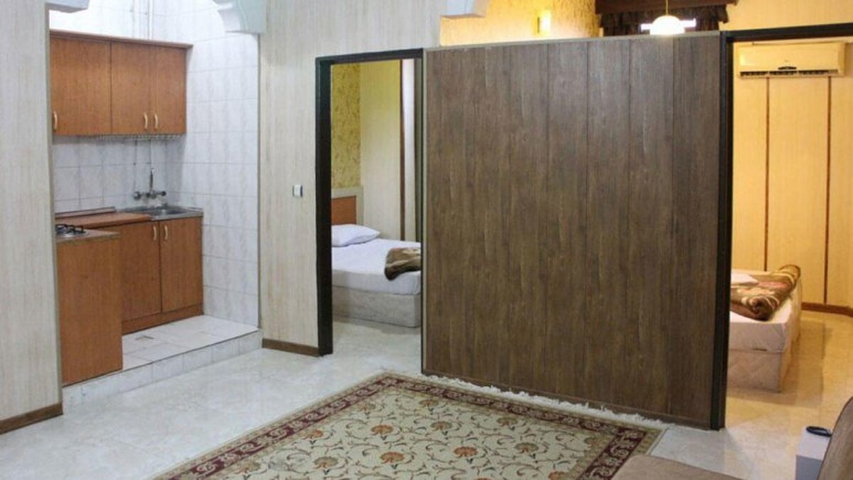 هتل آپارتمان آذر