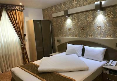 هتل آپارتمان هومن