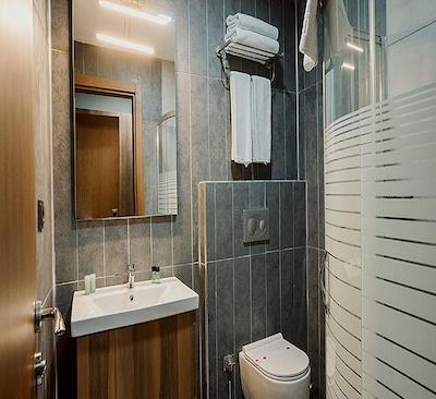 ایرپورت اکسپرس هتل