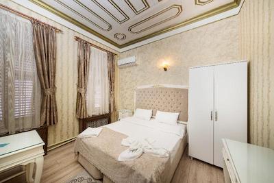 الهمبرا آپارت هتل