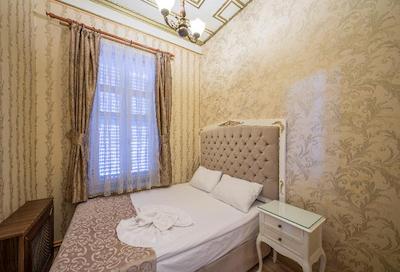 الهمبرا آپارت هتل