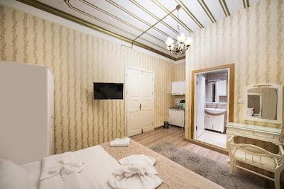 الهمبرا آپارت هتل