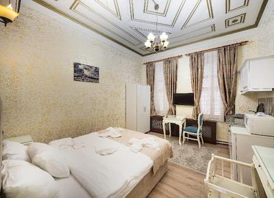 الهمبرا آپارت هتل