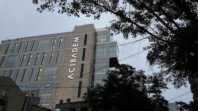 آلموند هیل آپارت