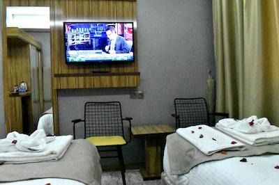 دم استانبول ایرپورت هتل