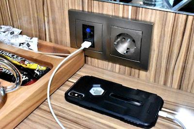 دم استانبول ایرپورت هتل