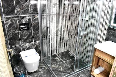 دم استانبول ایرپورت هتل