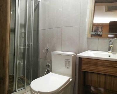 دم استانبول ایرپورت هتل