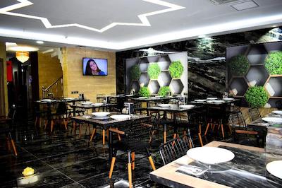 دم استانبول ایرپورت هتل