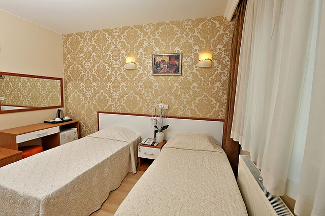 هتل آوچیلار سیتی