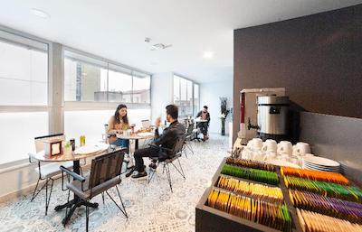 لایم گاردن هتل