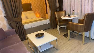 چز بور بوتیک هتل