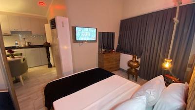 چز بور بوتیک هتل