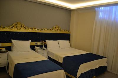 کنستانتیلوپلیس هتل