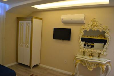 کنستانتیلوپلیس هتل