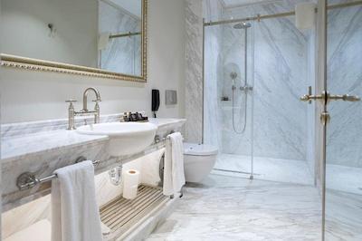 اورتاکوی هتل