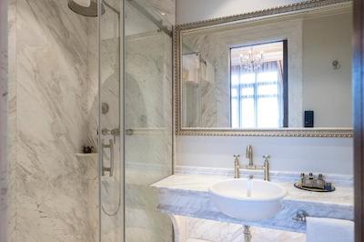 اورتاکوی هتل