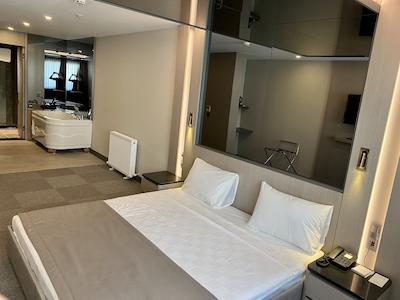 تریادا هتل کاراکوی