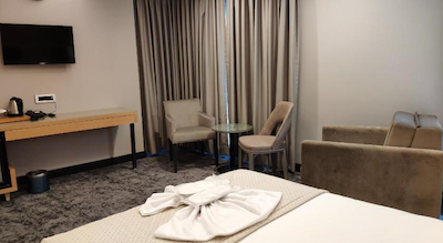 تریادا هتل کاراکوی