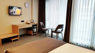 تریادا هتل کاراکوی