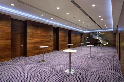 هامپتون بای هیلتون استانبول کایا سهیر