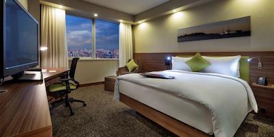 هامپتون بای هیلتون استانبول کایا سهیر