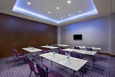 هامپتون بای هیلتون استانبول کایا سهیر