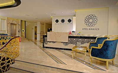 هتل کرالیس