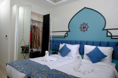 هتل کرالیس