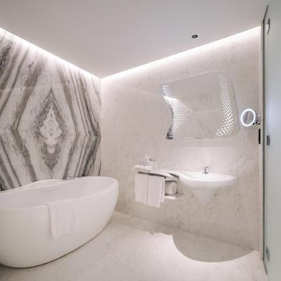 می دبی بای ملیا